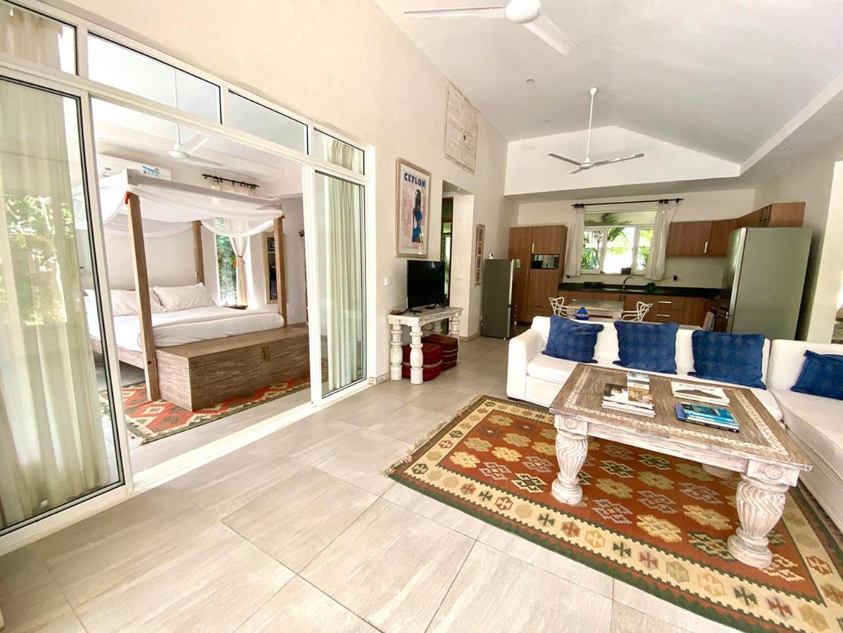 Saffron Villas Diani Beach Exterior foto